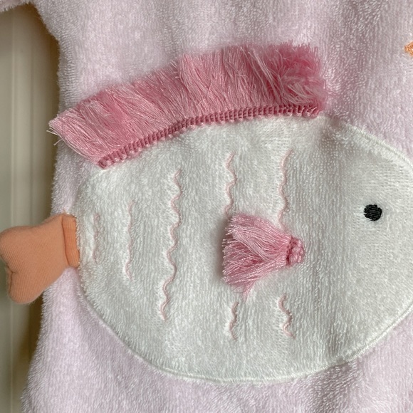 Pottery Barn Kids Fish Nursery Beach Swim Cover Up 6-12 Months - Picture 9 of 14